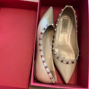 Valentino flats